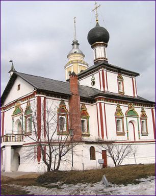 Nowogolutwin-Kloster der Heiligen Dreifaltigkeit