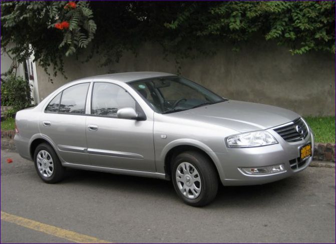 Nissan Almera